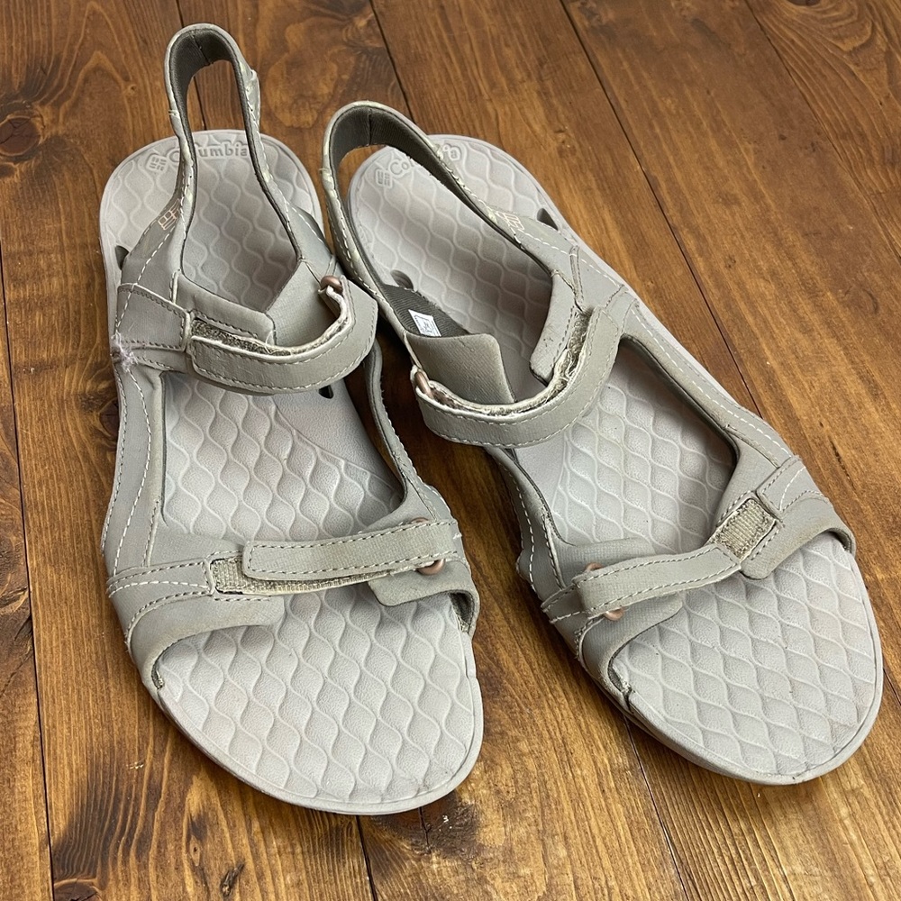 COPY - Columbia Sunlight Vent Sandals Womens size 9 light gray